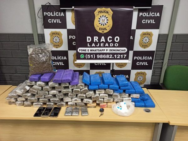 Dupla é presa com mais de 50 quilos de maconha e cocaína em Lajeado