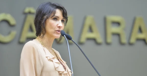 Comandante Nádia desiste de concorrer ao Senado pelo RS