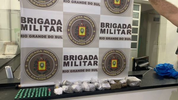 Dupla é presa por tráfico de drogas em Lajeado