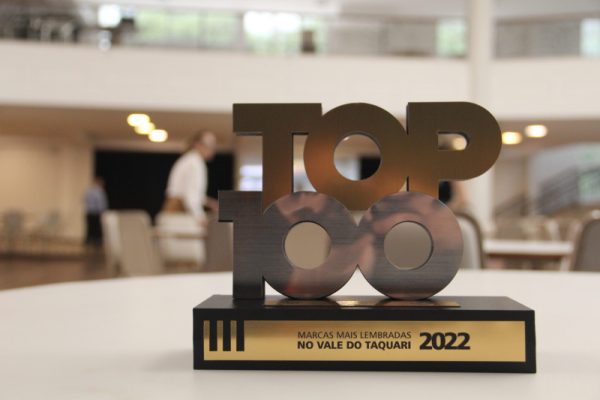 TOP 100 reconhece marcas e personalidades da região