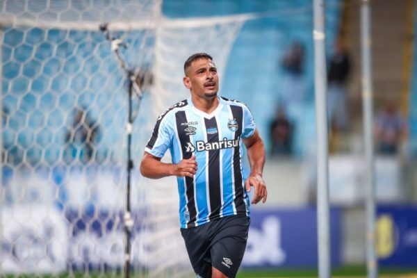 Grêmio empata com o Londrina e dificulta acesso antecipado