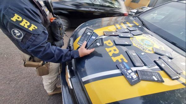 PRF prende em Lajeado cinco indivíduos por furto de celulares