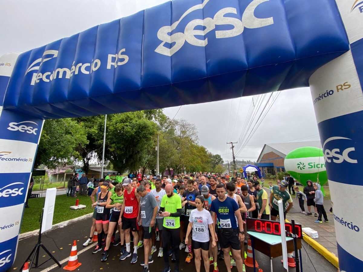 Mais de 300 corredores participaram da 10ª Rústica de Fazenda Vilanova