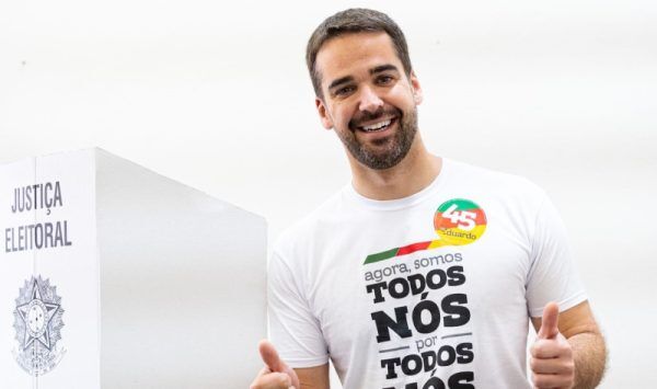 Leite vota e diz estar confiante no resultado 