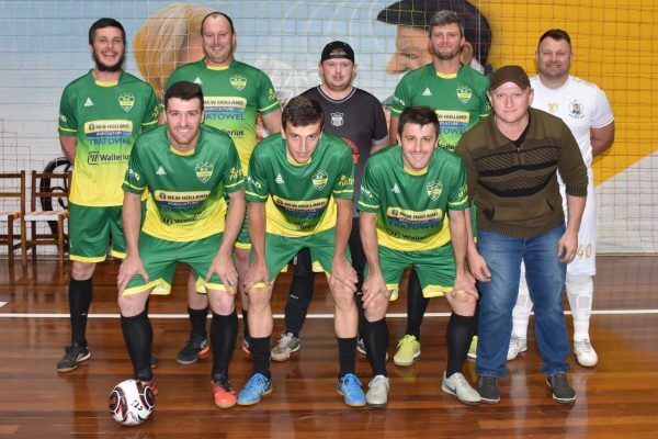 Municipal de futsal segue com quatro jogos