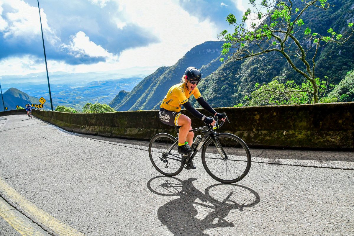 Atletas do Vale vencem o Desafio da Serra do Rio do Rastro