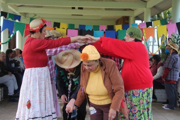 130 anos de acolhimento e solidariedade