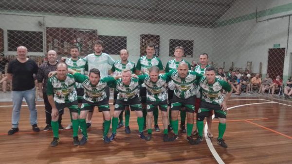 Linha Duvidosa recebe abertura da Aliga de futsal