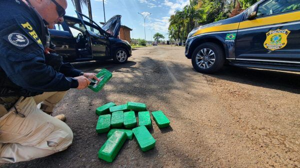 PRF prende casal com quase 12 quilos de crack em Lajeado