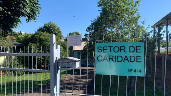 Setor de Caridade da Paróquia São Cristóvão promove brechó neste sábado