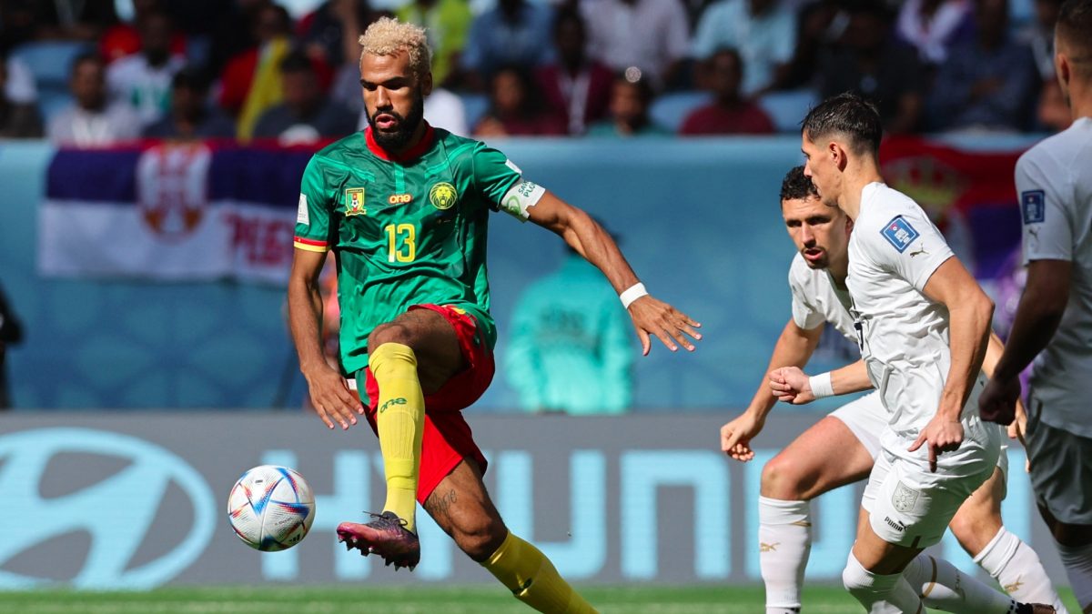 Sérvia e Camarões empatam em 3 a 3 no grupo do Brasil