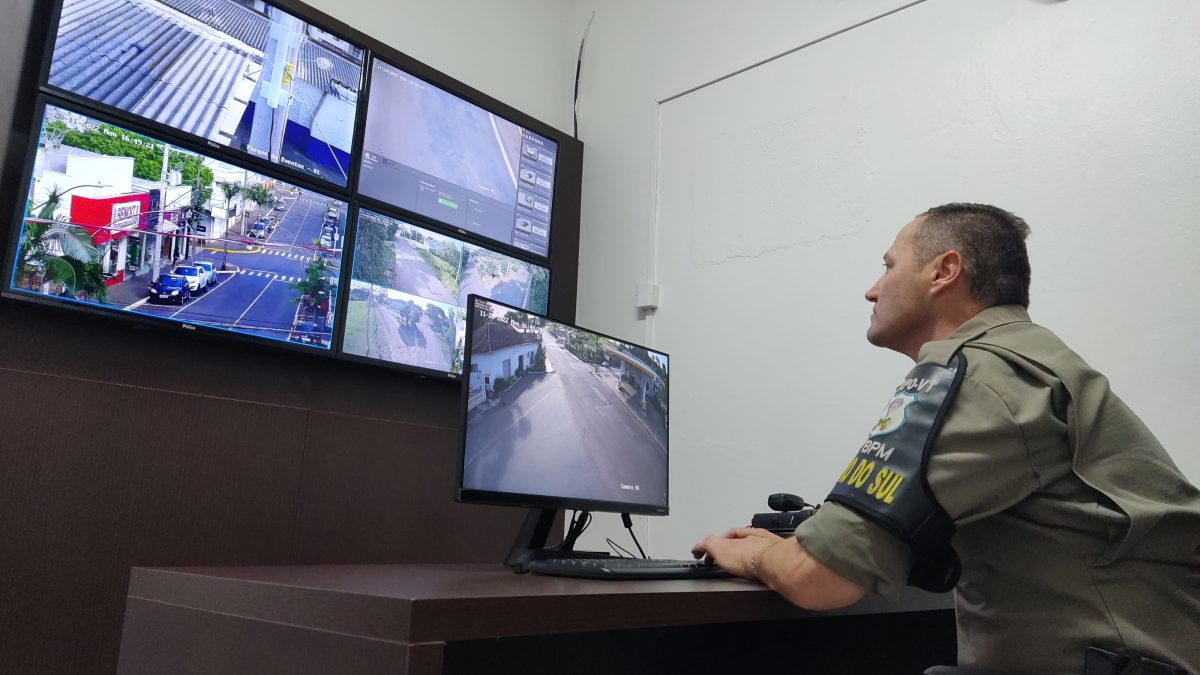Câmeras iniciam o monitoramento em  20 pontos de Cruzeiro do Sul