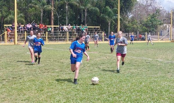 Jogos Escolares de Estrela têm primeiros campeões dos gramados