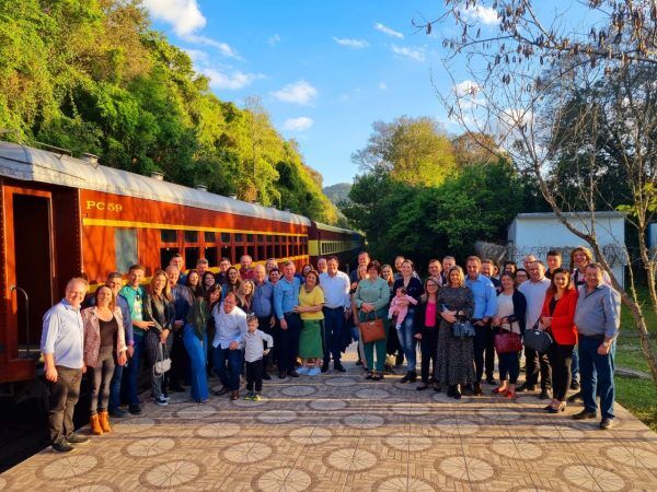 Trem da Imigração reúne prefeitos do Vale do Taquari