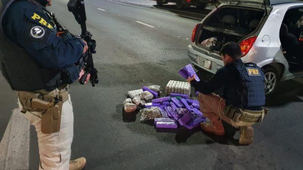 PRF apreende maconha e skunk em Paverama