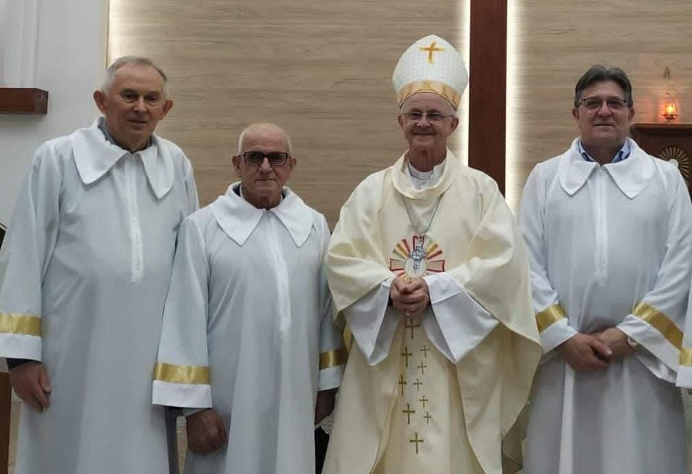 Diocese ordena quatro diáconos em Lajeado
