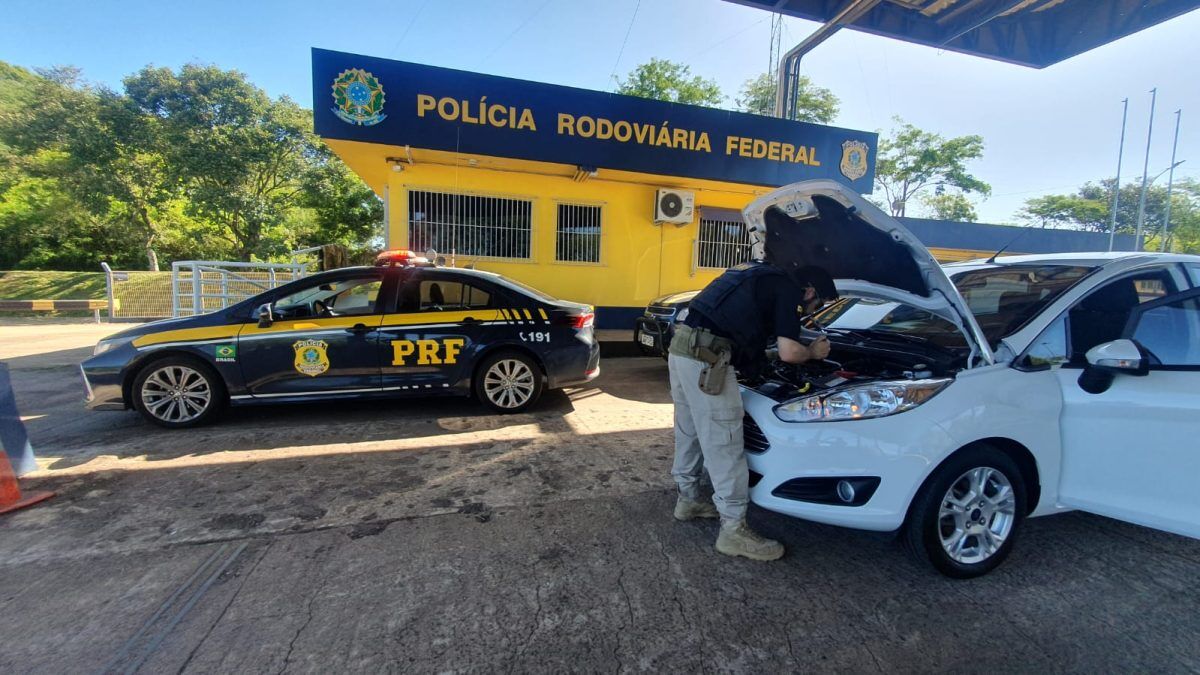 Homem é preso com carro roubado na BR-386 em Soledade