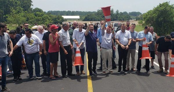 Sábado marcado por inaugurações no bairro das Indústrias
