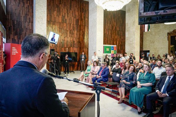 Assembleia lança 2ª etapa do Movimento Rio Grande Contra a Fome
