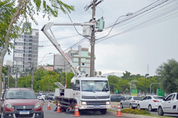 Mais de 126 mil clientes da RGE estão sem energia elétrica