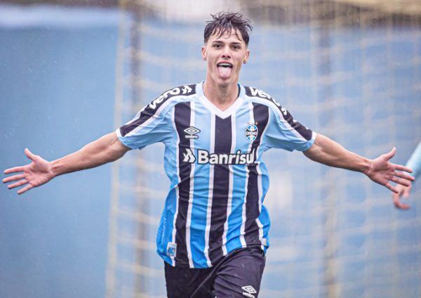 Zinho é uma das apostas do Grêmio em busca do título inédito