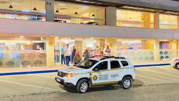 Homem ateia fogo em supermercado no Centro de Lajeado