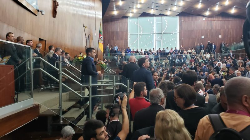 AO VIVO: deputados tomam posse na Assembleia Legislativa do RS