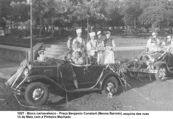 Carnaval no Vale: décadas de história