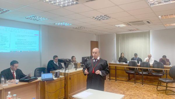 Justiça condena jogador que agrediu árbitro a dois anos e oito meses de prisão