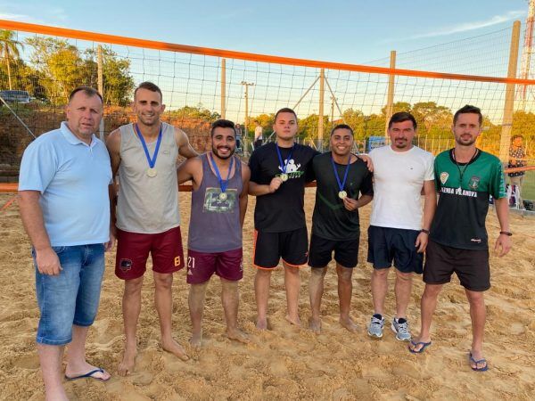 Vôlei de Areia define campeões no misto e no masculino