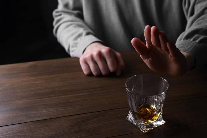 “Dependêndia de álcool é progressiva, crônica e fatal”, descreve consultor