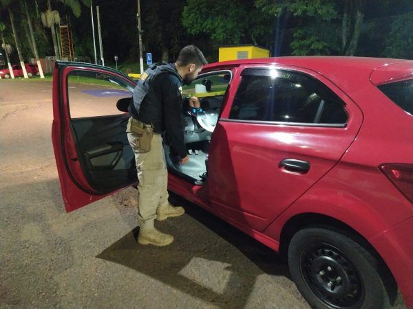 PRF prende foragido na BR 386, em Lajeado
