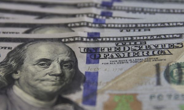 Dólar sobe para R$ 5,52 após sete quedas consecutivas