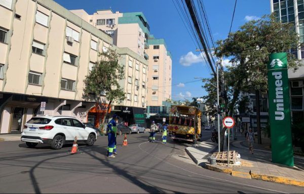 Inicia pintura de sinalização horizontal junto à “superparada” da Benjamin 