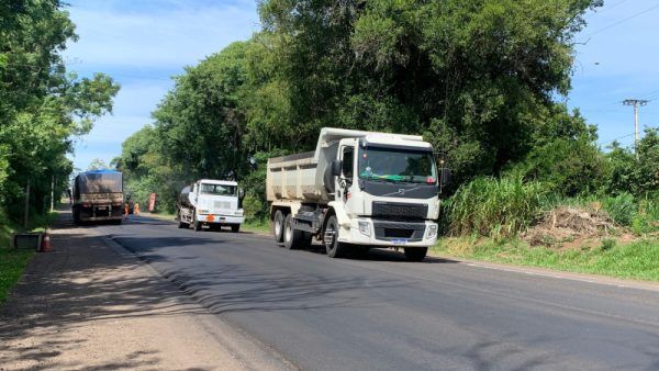 Obras deixam trânsito lento entre Lajeado e Arroio do Meio