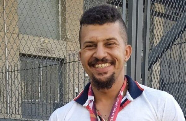 Atleta do Vale se destaca no levantamento de peso