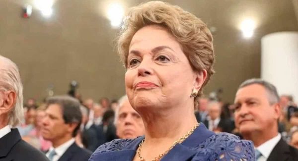 Dilma é eleita presidente do Brics e receberá R$ 290 mil por mês