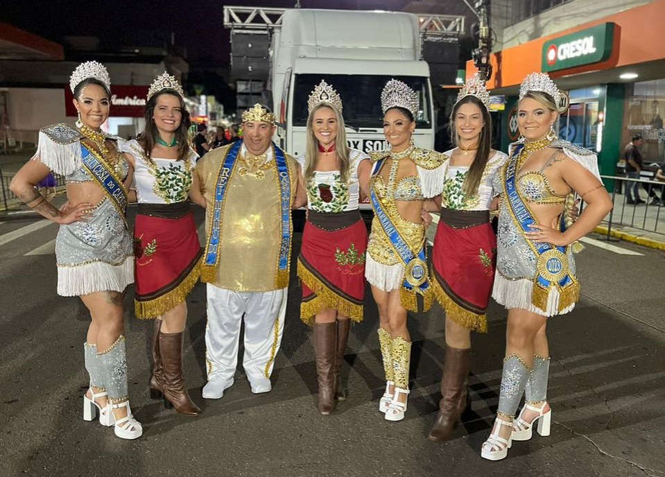 Venâncio Aires é destaque no desfile de Carnaval de Porto Alegre