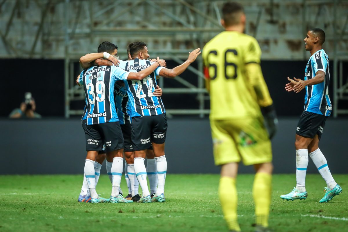 Grêmio vence o Campinense e garante classificação