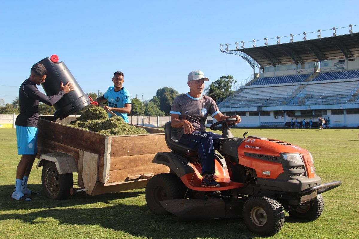 Clássico dos Vales marca volta do futebol à Arena Alviazul