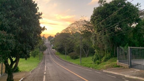 Temperatura chega aos 35 graus nesta terça-feira