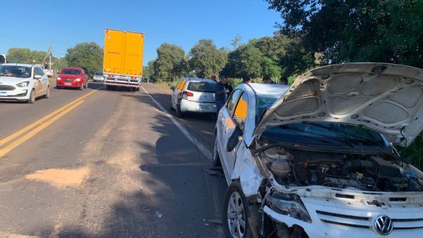 Acidente deixa motorista ferida na Rota do Sol, em Estrela