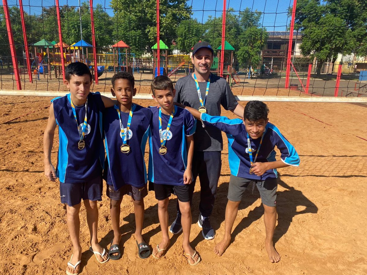 Saem os primeiros campeões do vôlei de areia dos Jogos Escolares de Estrela