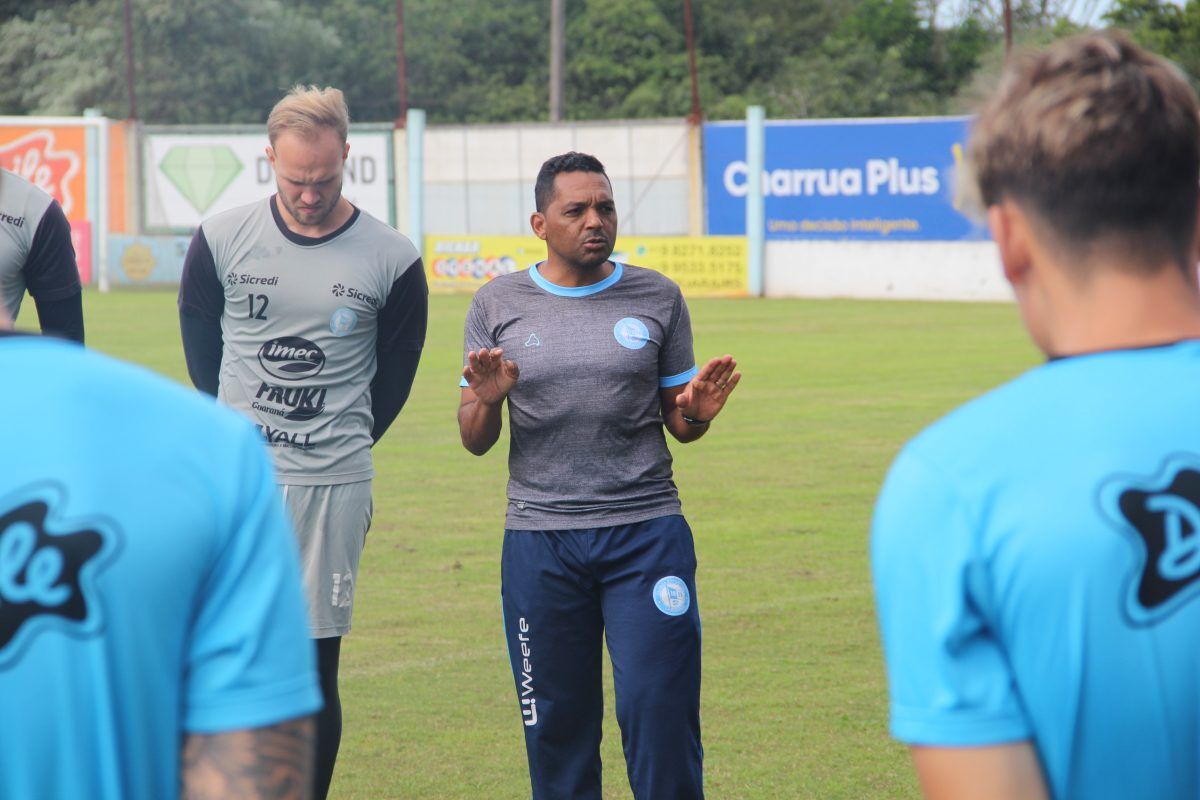 Lajeadense recebe o líder Guarany neste sábado