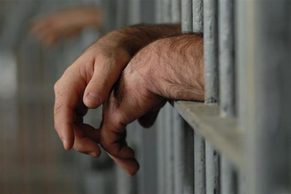Indivíduo com mais de 30 passagens pela polícia é preso em Arroio do Meio