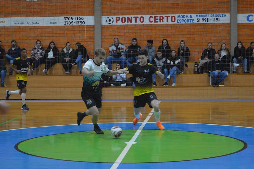 Abertão de Futsal segue nesta sexta-feira