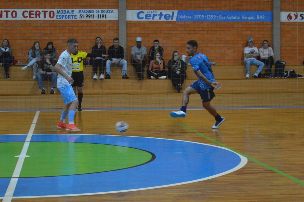 Abertão de Marques de Souza segue com cinco jogos