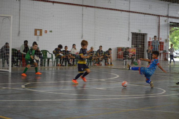 Copa dos Vales segue com mais jogos neste domingo - Grupo A Hora