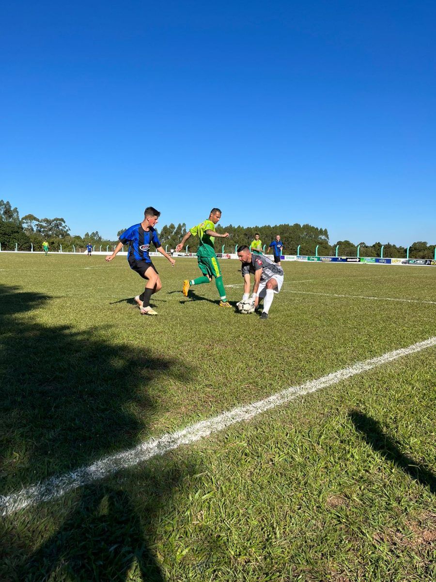 Futebol amador teve rodada em apenas três cidades