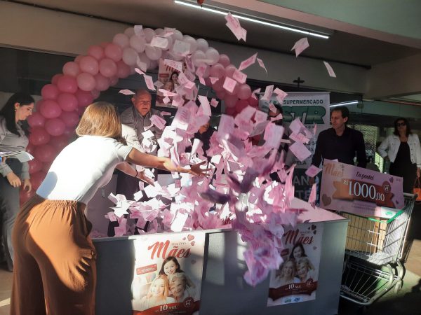 CDL sorteia 10 vale-compras da campanha de Dia Das Mães